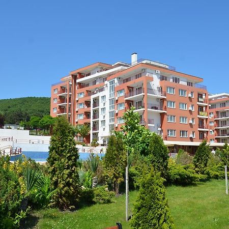 Single Private Apartments In Marina View Fort Beach Sveti Vlas Exterior foto